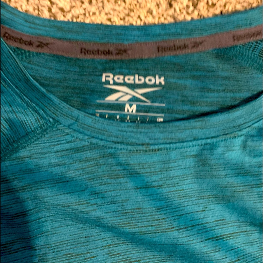 Mens youths Reebok Running shirts 2 total